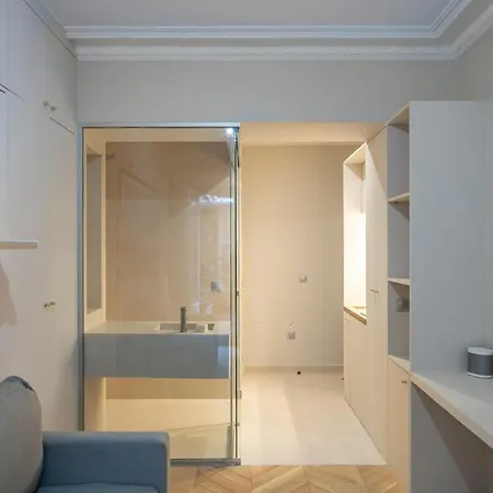 Elegant Tour Eiffel Appartement *